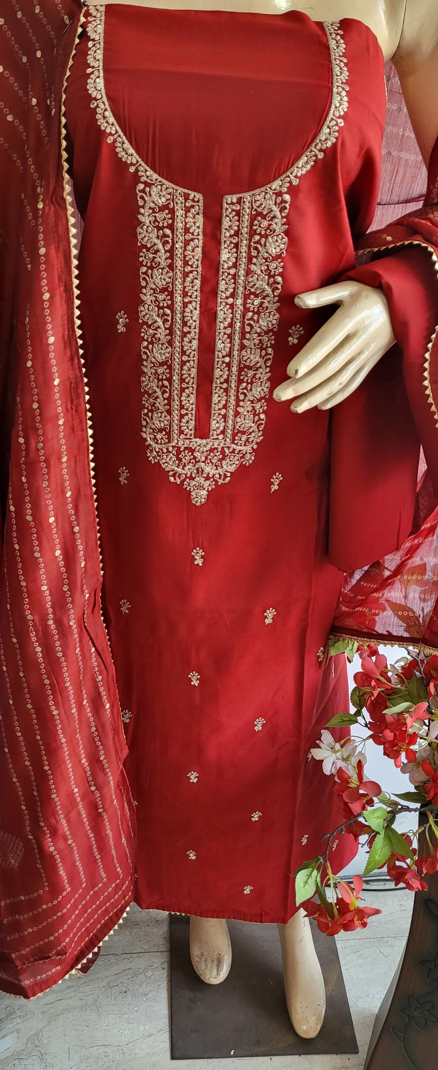 TEJAS SILK SUIT