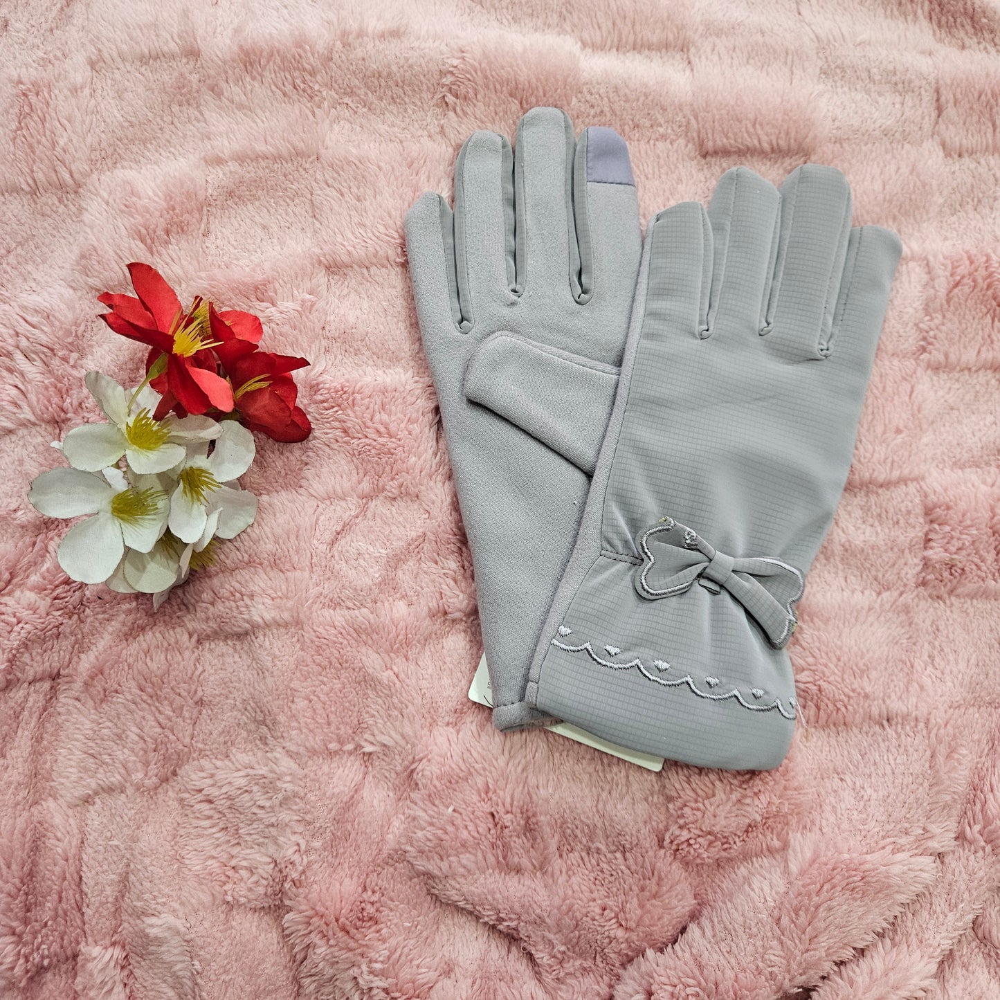 Gloves (Winters) - Free Size