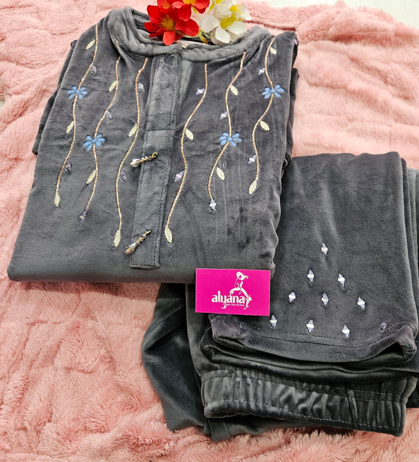 Velvet Co-ord Set - XXL (mkn suit)