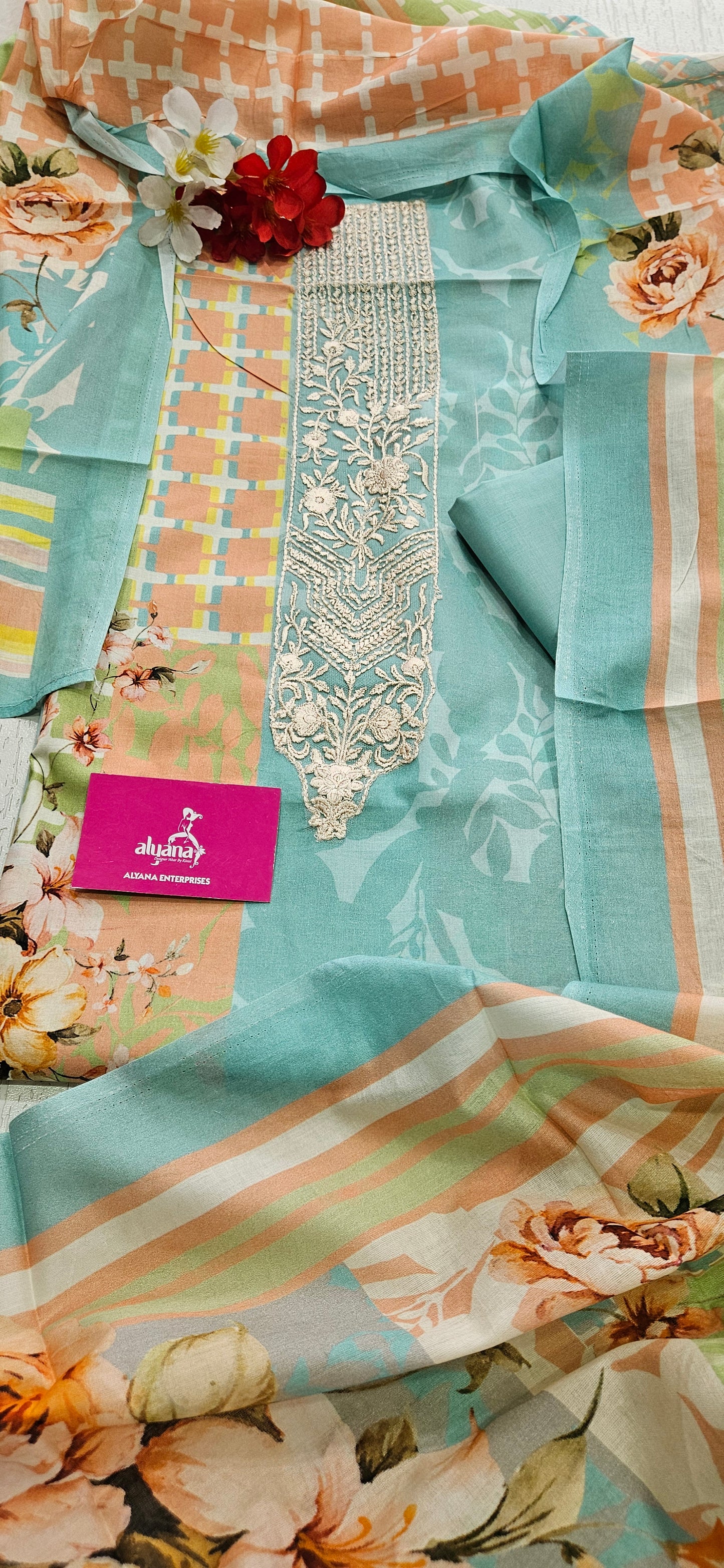 Hues Pure Lawn Cotton Unstitched Suit (Turquoise)