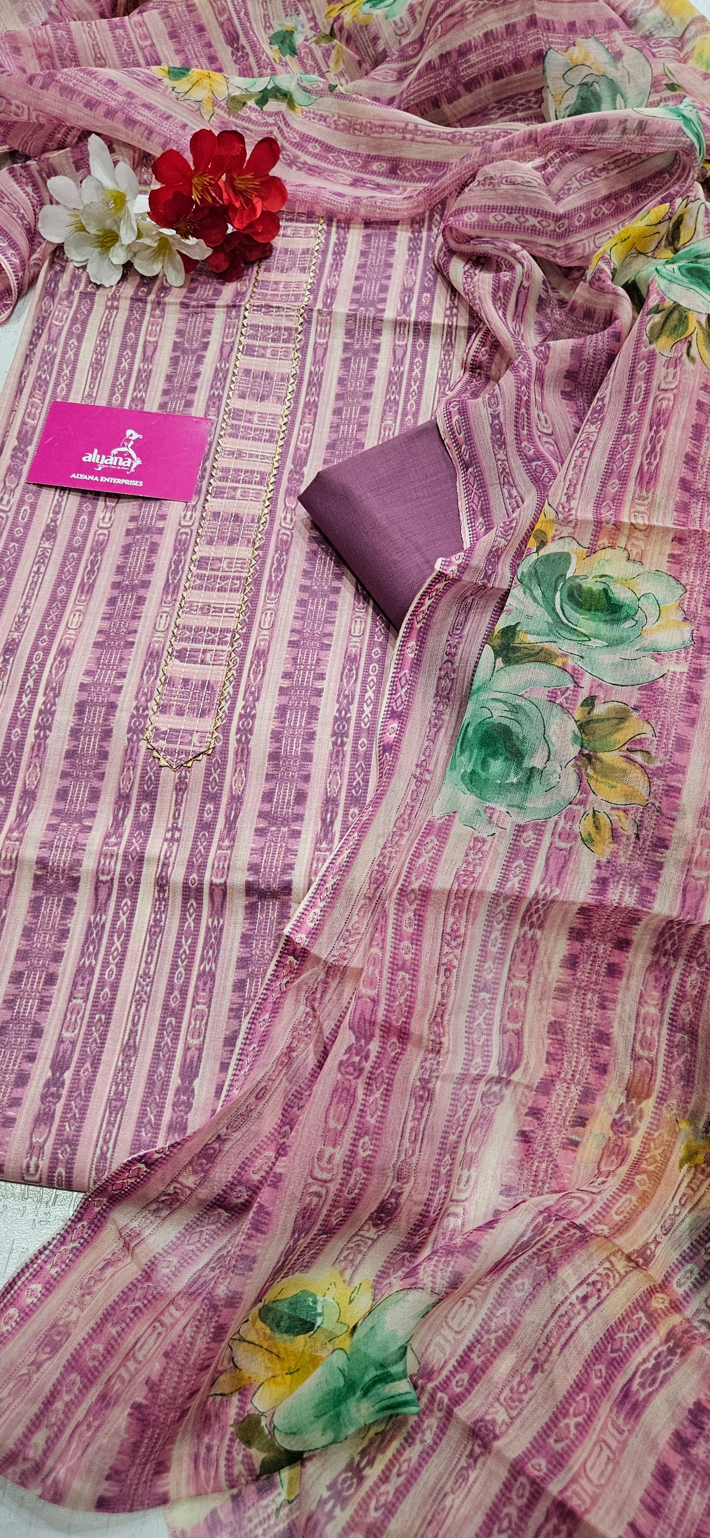 Bella Bella Lawn Cotton 3-Piece Unstitched Suit 5